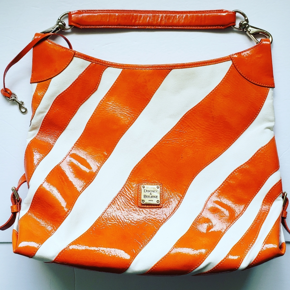 DOONEY & BOURKE •orange & white bag